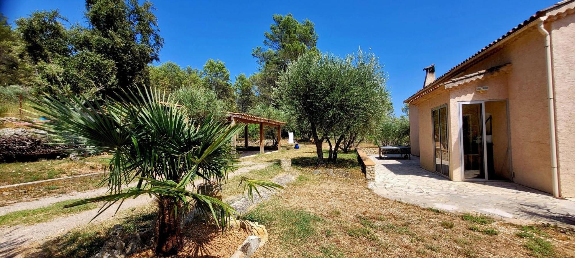 Au Petit Bonheur Vila Carnoules  Exterior foto